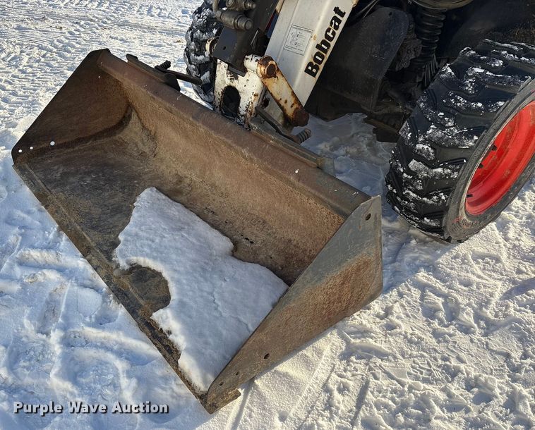 image for item FK1130 2003 Bobcat Toolcat 5600 utility vehicle