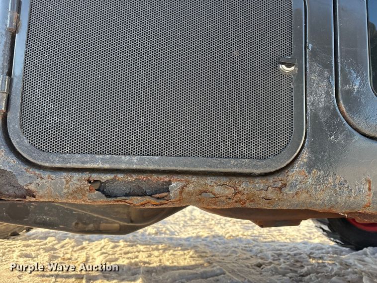 image for item FK1130 2003 Bobcat Toolcat 5600 utility vehicle