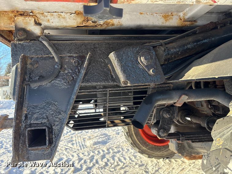 image for item FK1130 2003 Bobcat Toolcat 5600 utility vehicle