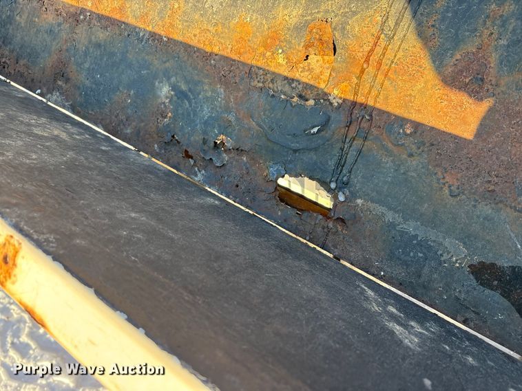 image for item FK1130 2003 Bobcat Toolcat 5600 utility vehicle