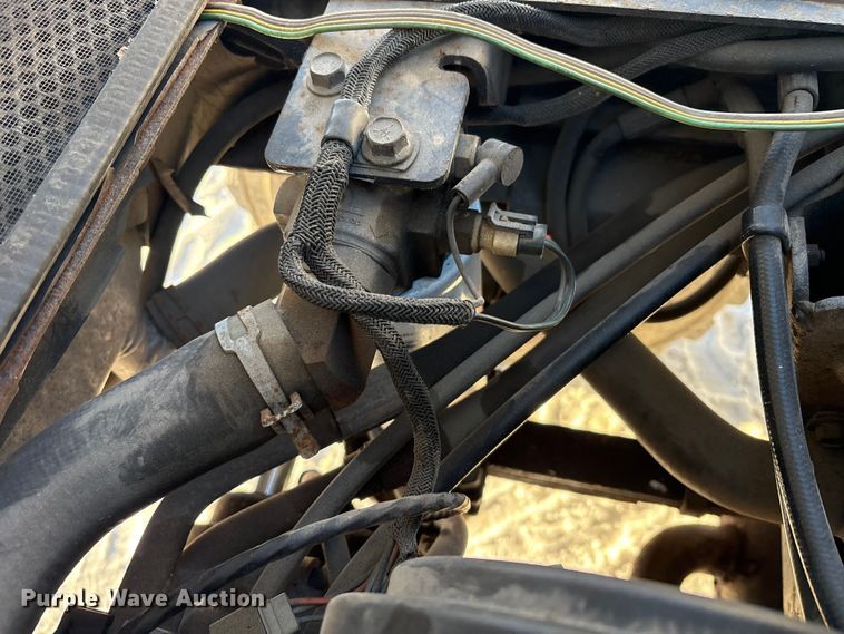 image for item FK1130 2003 Bobcat Toolcat 5600 utility vehicle