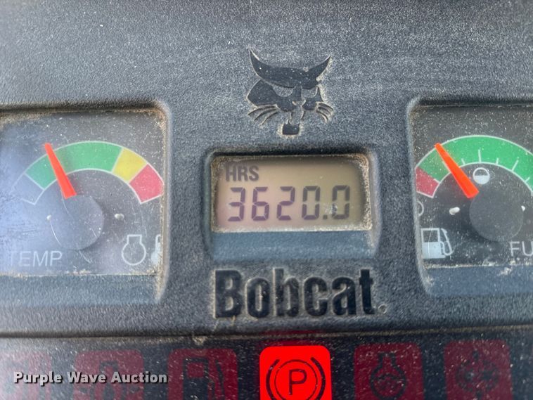 image for item FK1130 2003 Bobcat Toolcat 5600 utility vehicle