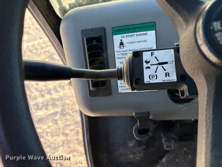 image for item FK1130 2003 Bobcat Toolcat 5600 utility vehicle