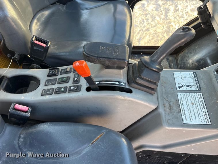 image for item FK1130 2003 Bobcat Toolcat 5600 utility vehicle