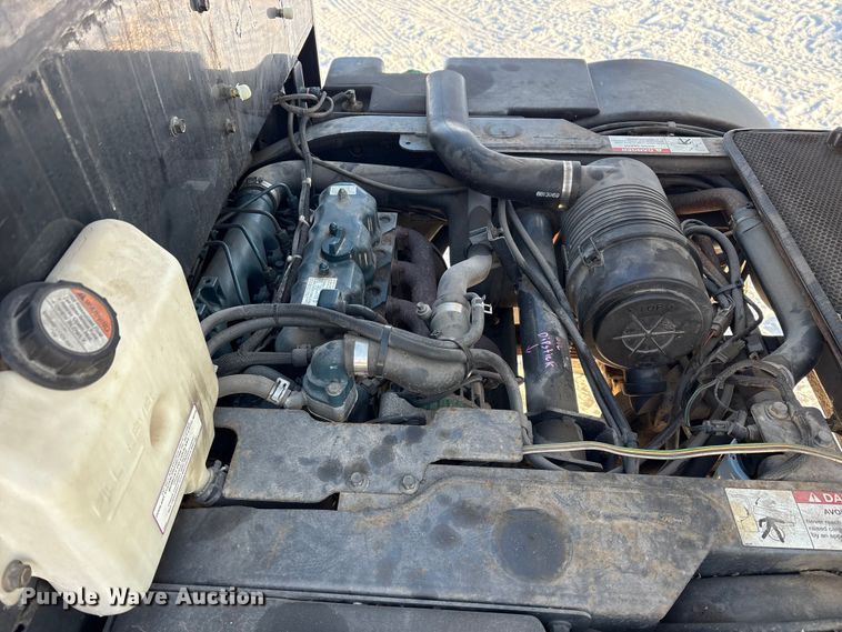 image for item FK1130 2003 Bobcat Toolcat 5600 utility vehicle