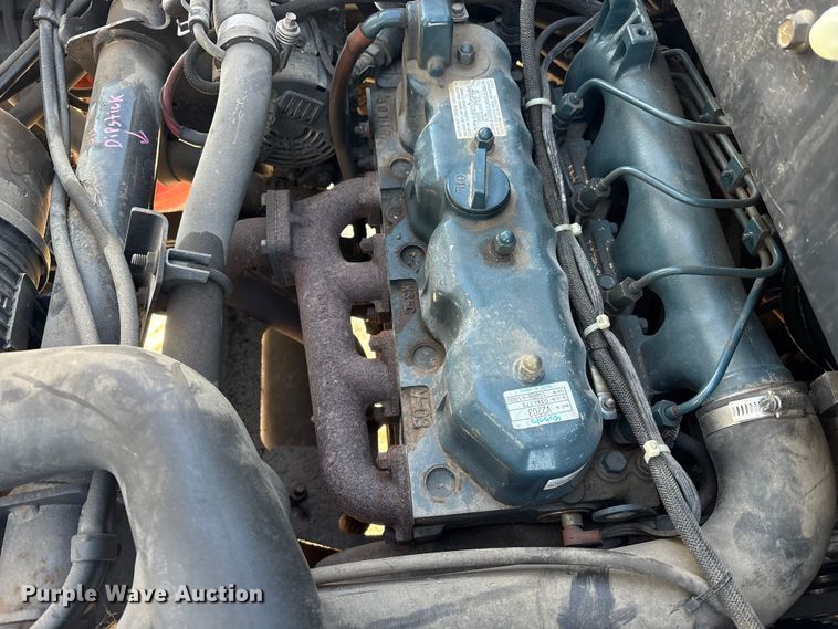 image for item FK1130 2003 Bobcat Toolcat 5600 utility vehicle