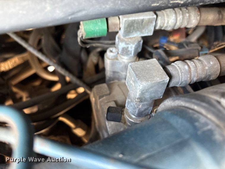 image for item FK1130 2003 Bobcat Toolcat 5600 utility vehicle