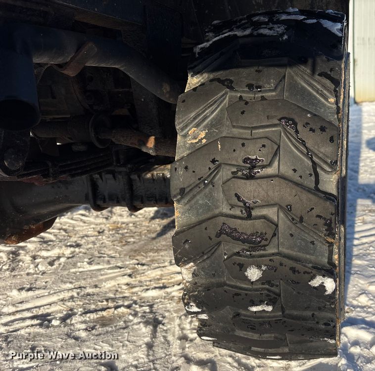 image for item FK1130 2003 Bobcat Toolcat 5600 utility vehicle