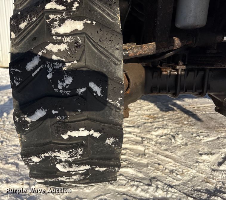 image for item FK1130 2003 Bobcat Toolcat 5600 utility vehicle