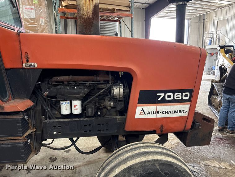 image for item FK1518 1978 Allis-Chalmers 7060 tractor