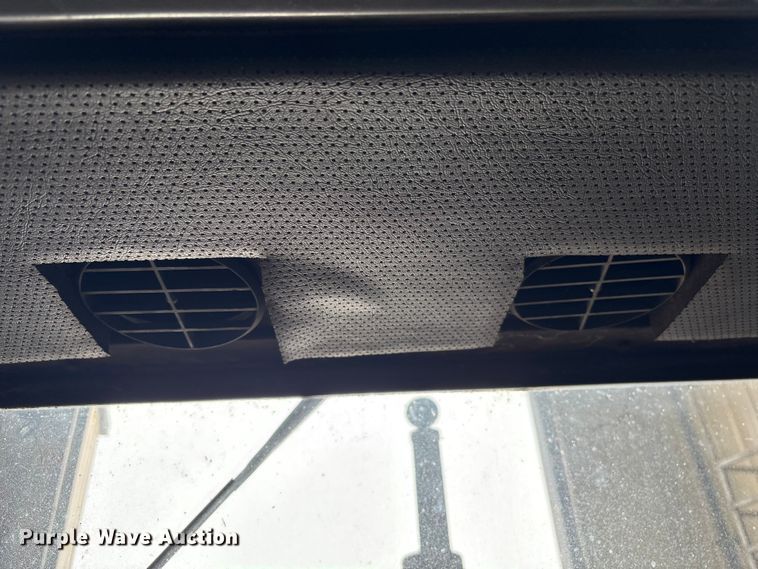 image for item FK1518 1978 Allis-Chalmers 7060 tractor