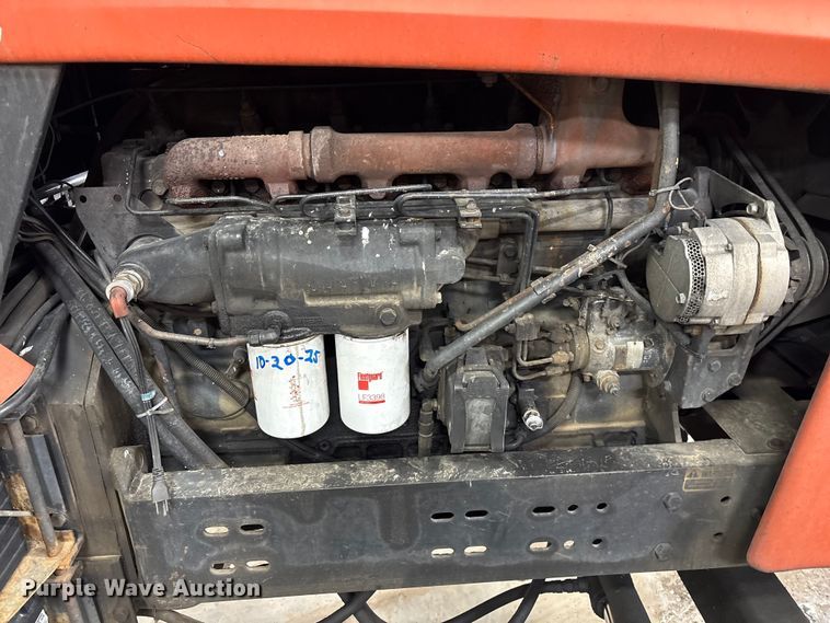 image for item FK1518 1978 Allis-Chalmers 7060 tractor