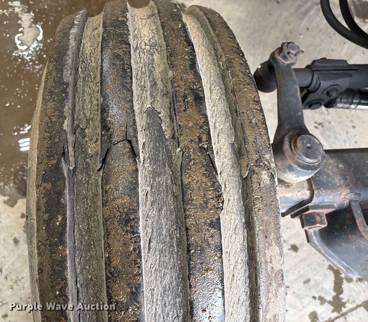 image for item FK1518 1978 Allis-Chalmers 7060 tractor