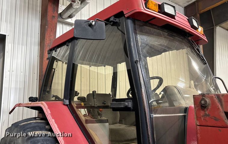 image for item FK1521 1990 Case IH 5130 tractor