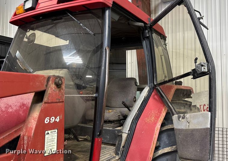 image for item FK1521 1990 Case IH 5130 tractor