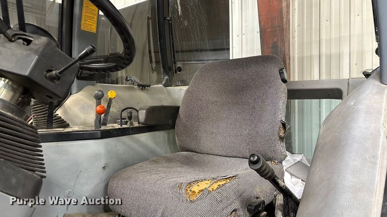 image for item FK1521 1990 Case IH 5130 tractor