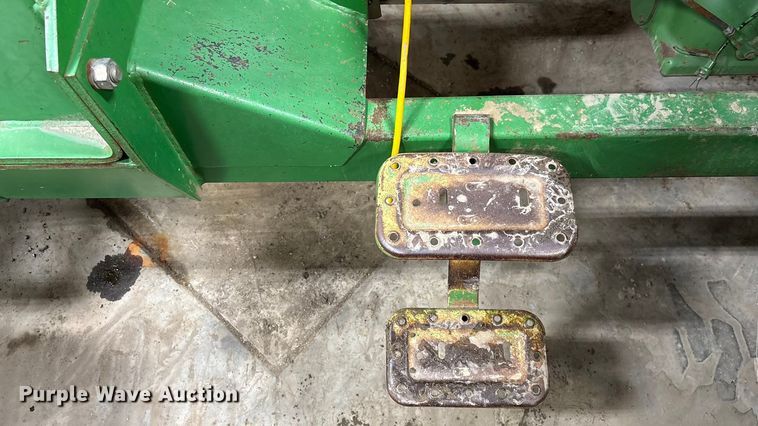 image for item FK1522 1991 John Deere 2955 tractor