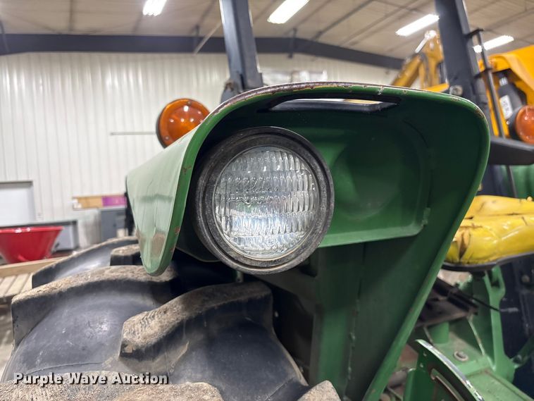 image for item FK1522 1991 John Deere 2955 tractor