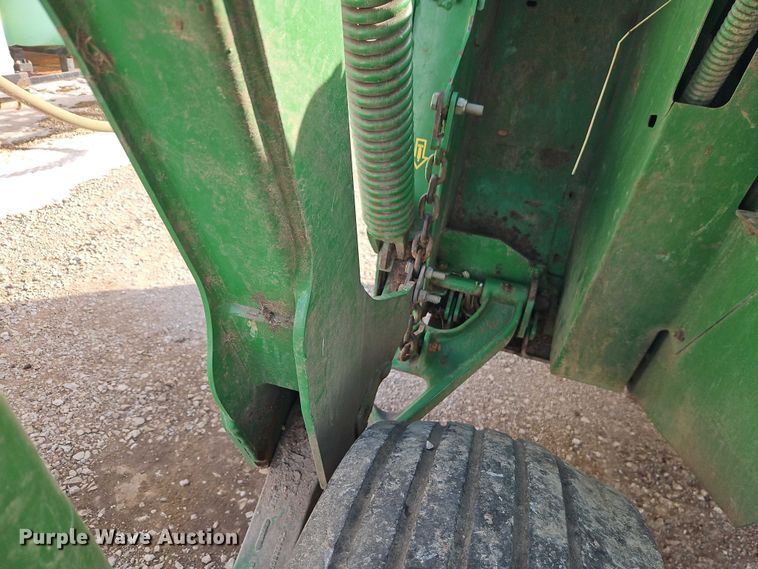 image for item FN5527 John Deere 735 swather / windrower