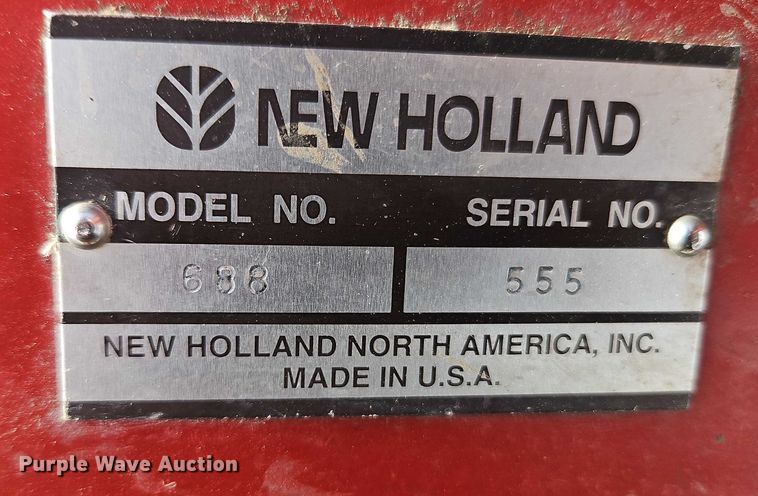 image for item FN5528 New Holland 688 round baler