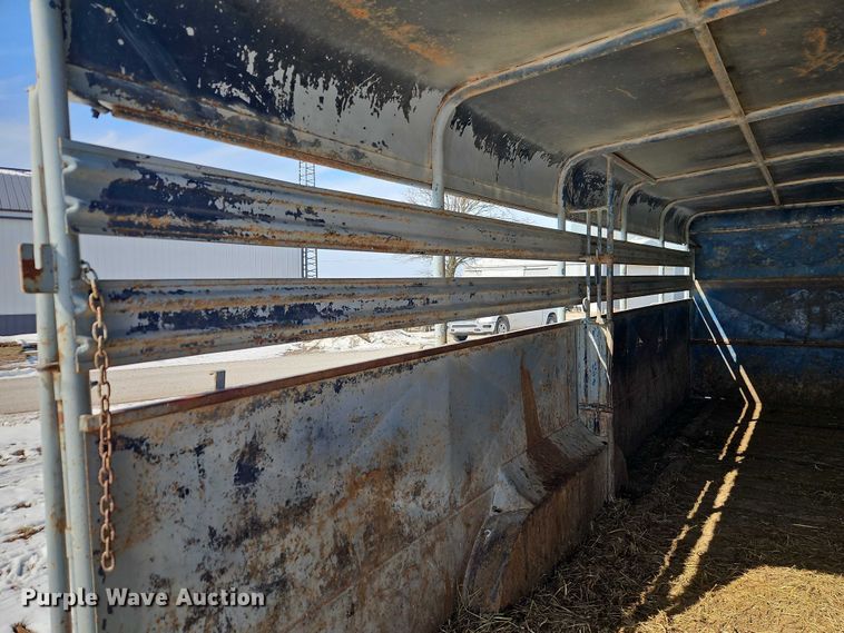 image for item FN5530 1990 Coose Trailer  livestock trailer