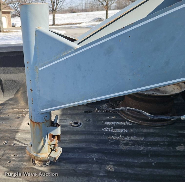 image for item FN5530 1990 Coose Trailer  livestock trailer