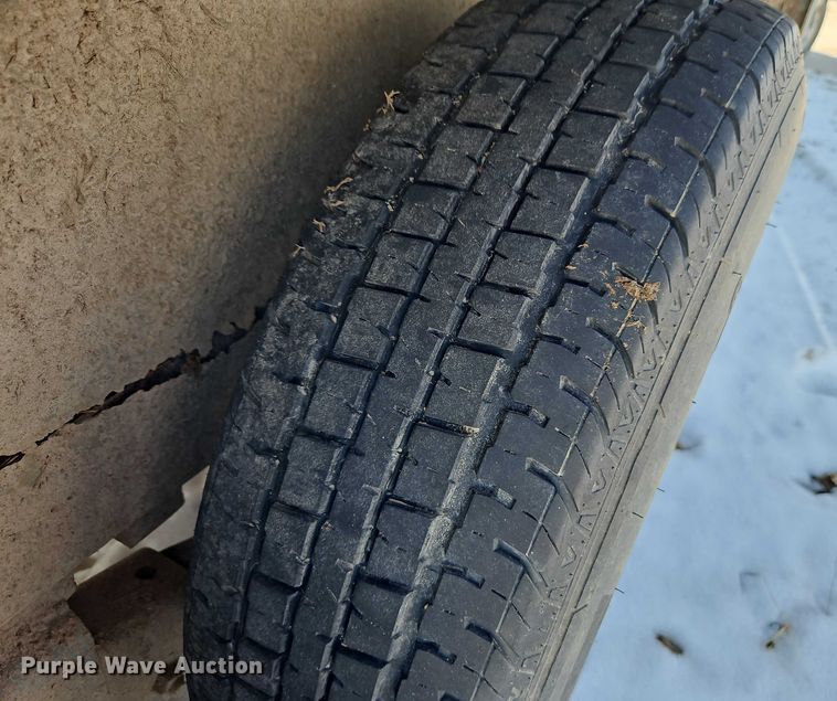 image for item FN5530 1990 Coose Trailer  livestock trailer