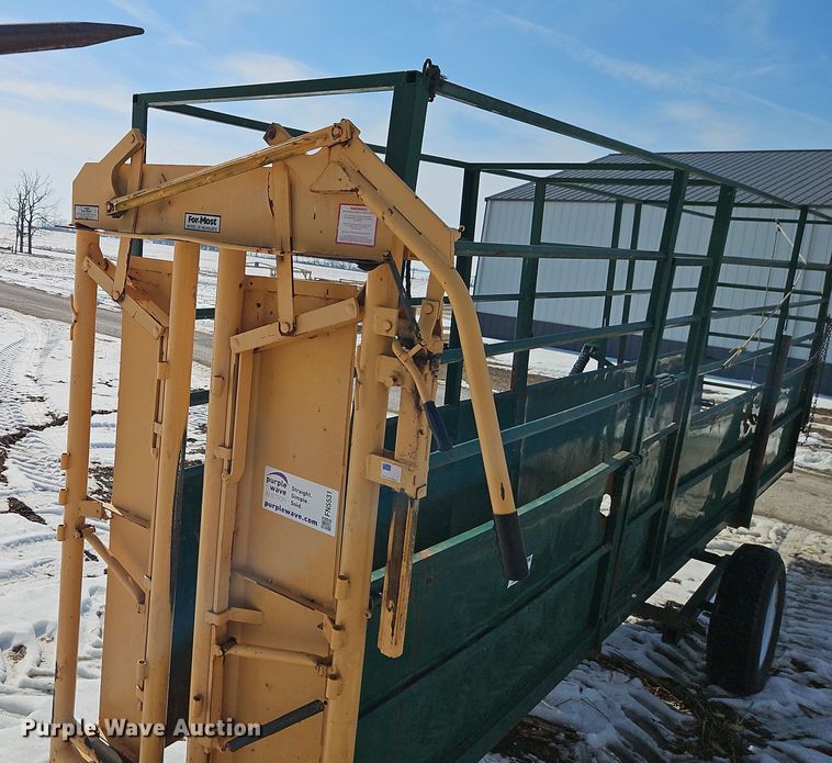image for item FN5531 Green's welding portable livestock chute 