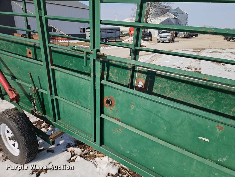 image for item FN5531 Green's welding portable livestock chute 