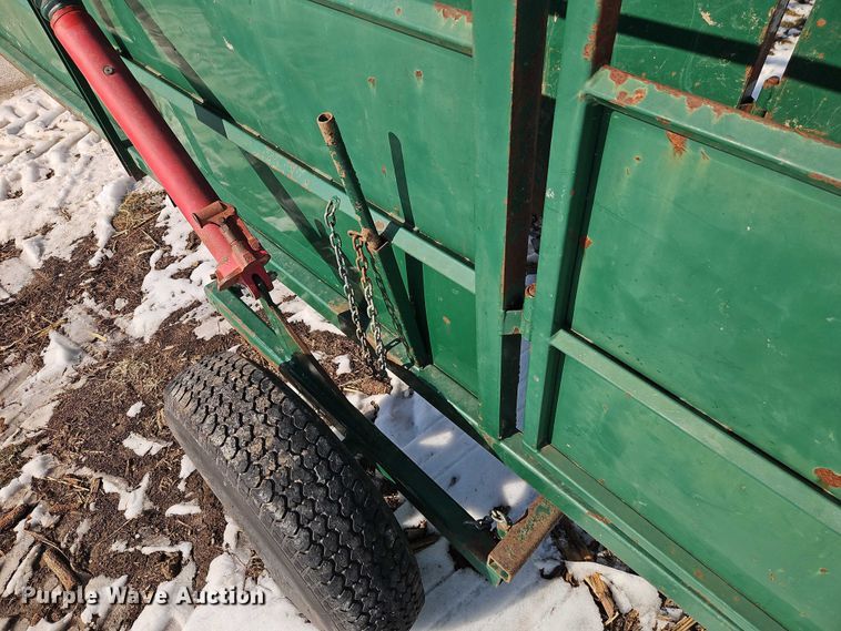 image for item FN5531 Green's welding portable livestock chute 