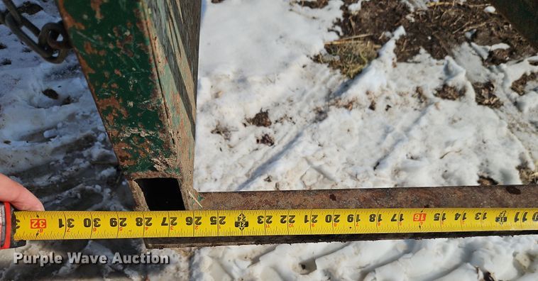 image for item FN5531 Green's welding portable livestock chute 