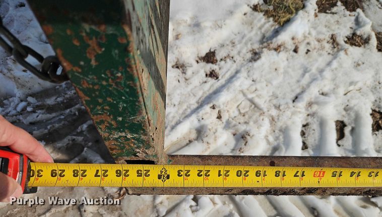 image for item FN5531 Green's welding portable livestock chute 