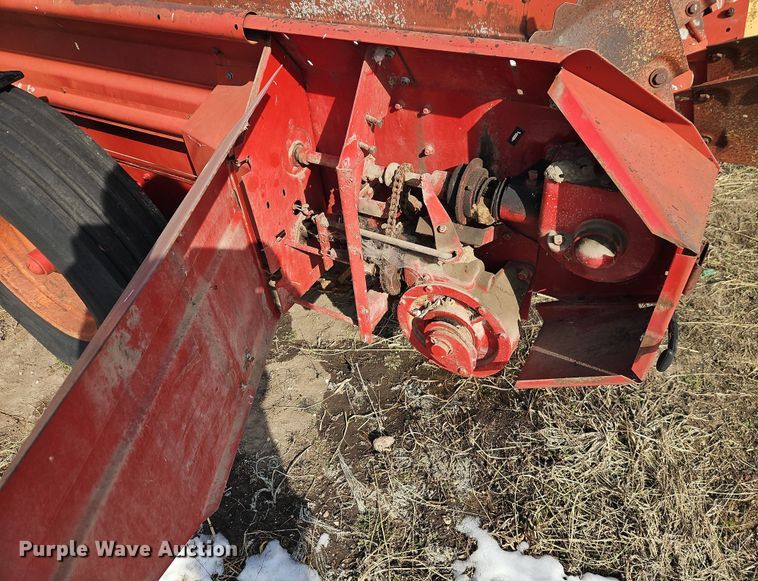 image for item FN5532 Ford 520 manure spreader