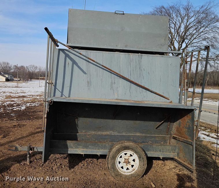 image for item FN5533 GWS livestock feeder