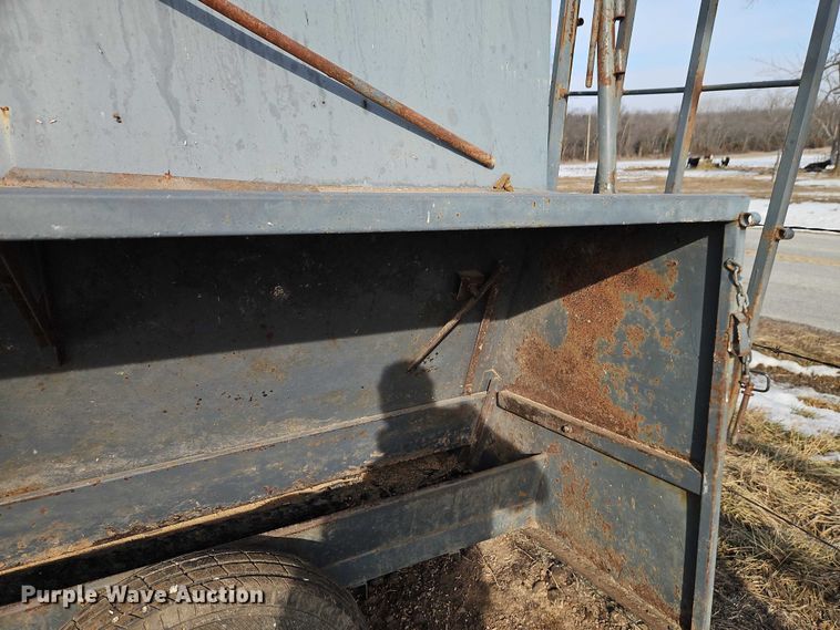 image for item FN5533 GWS livestock feeder