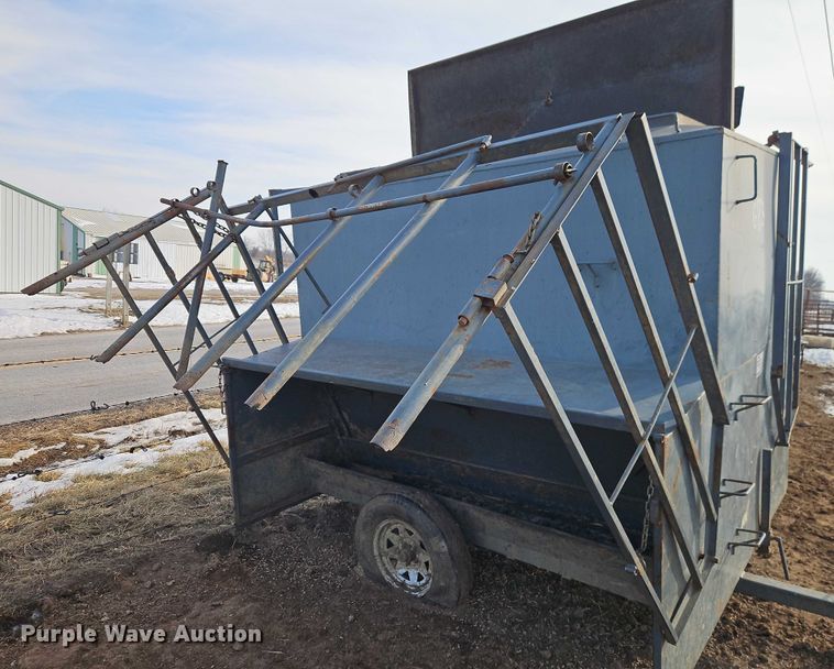 image for item FN5533 GWS livestock feeder