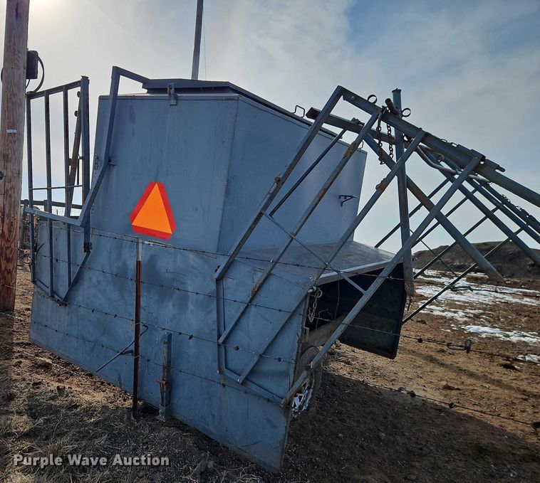 image for item FN5533 GWS livestock feeder