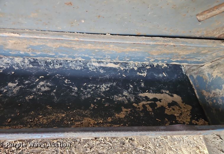 image for item FN5533 GWS livestock feeder