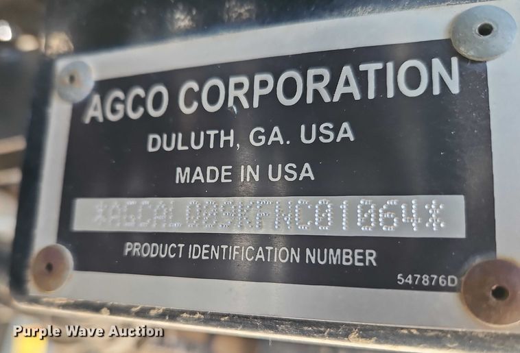 image for item FN5566 2015 RoGator RG 900B sprayer