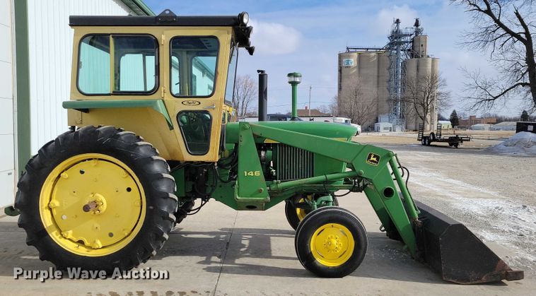 image for item NO9990 1966 John Deere 2510 tractor