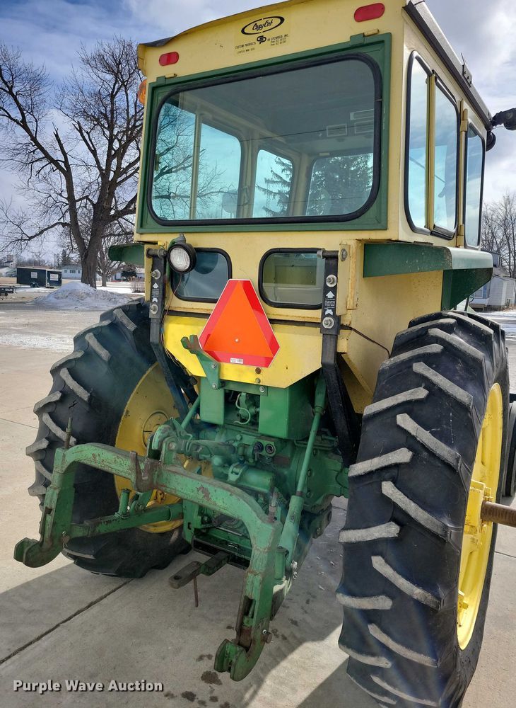 image for item NO9990 1966 John Deere 2510 tractor