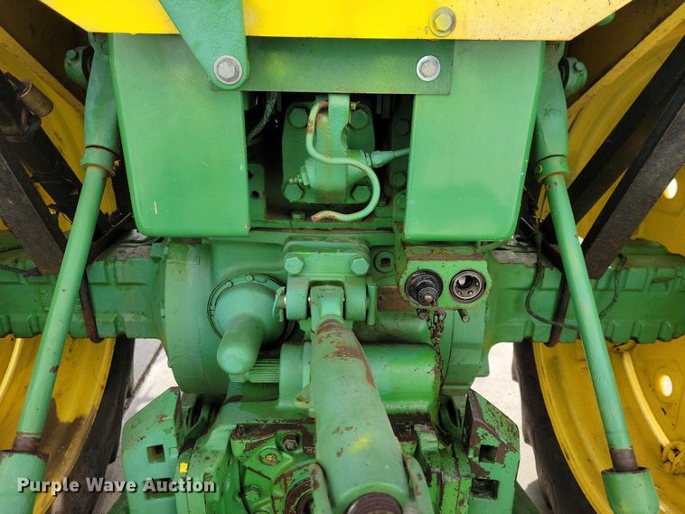 image for item NO9990 1966 John Deere 2510 tractor