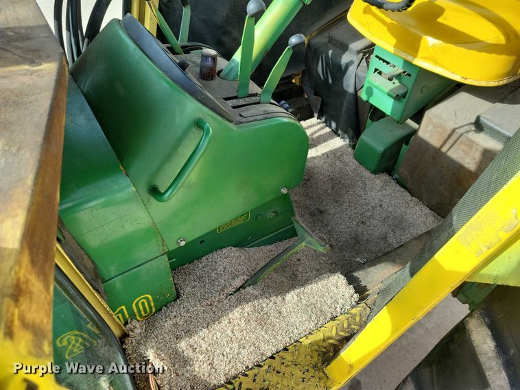 image for item NO9990 1966 John Deere 2510 tractor