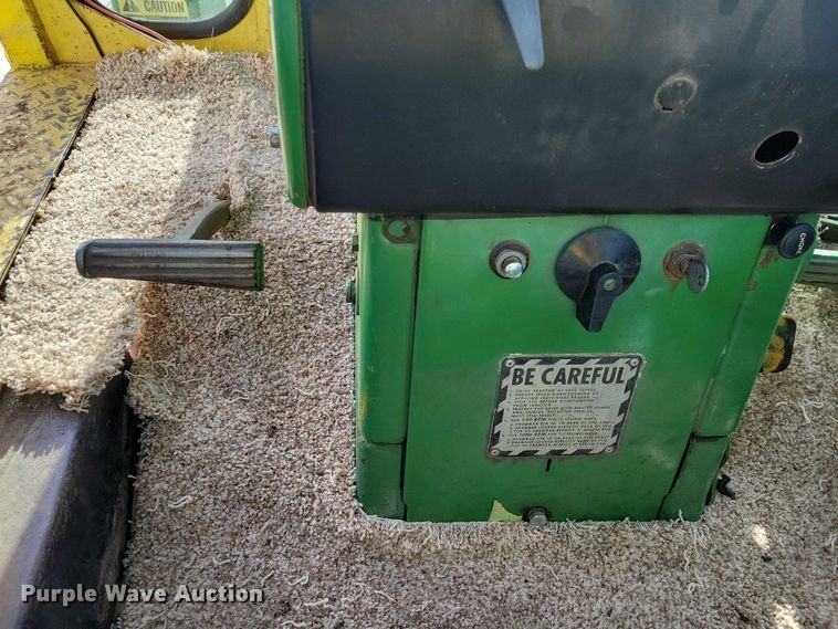 image for item NO9990 1966 John Deere 2510 tractor