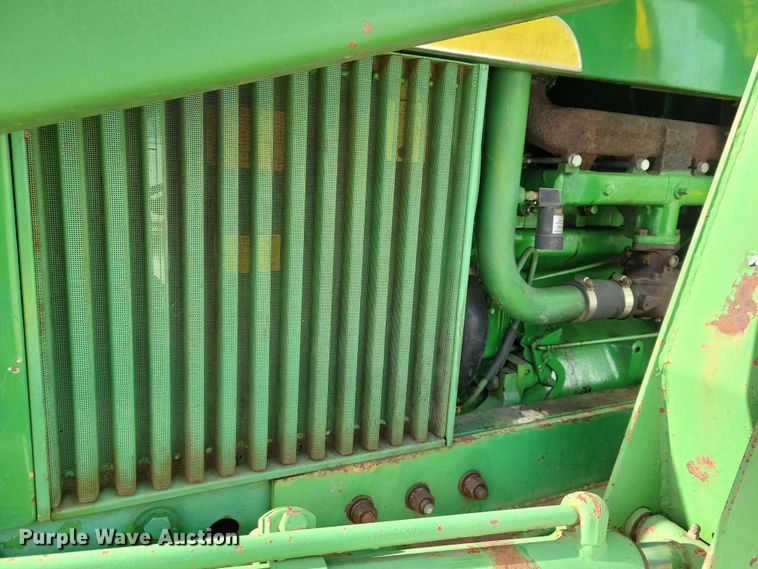 image for item NO9990 1966 John Deere 2510 tractor