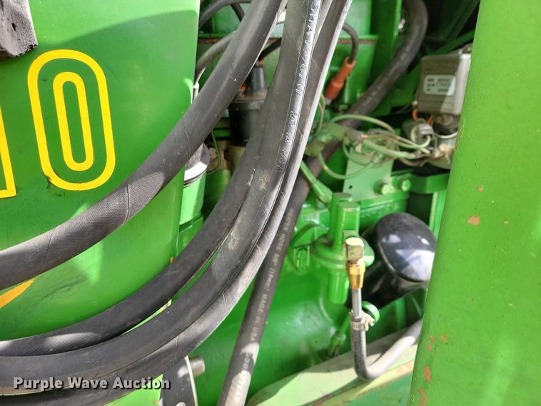 image for item NO9990 1966 John Deere 2510 tractor