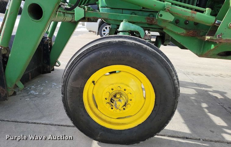 image for item NO9990 1966 John Deere 2510 tractor