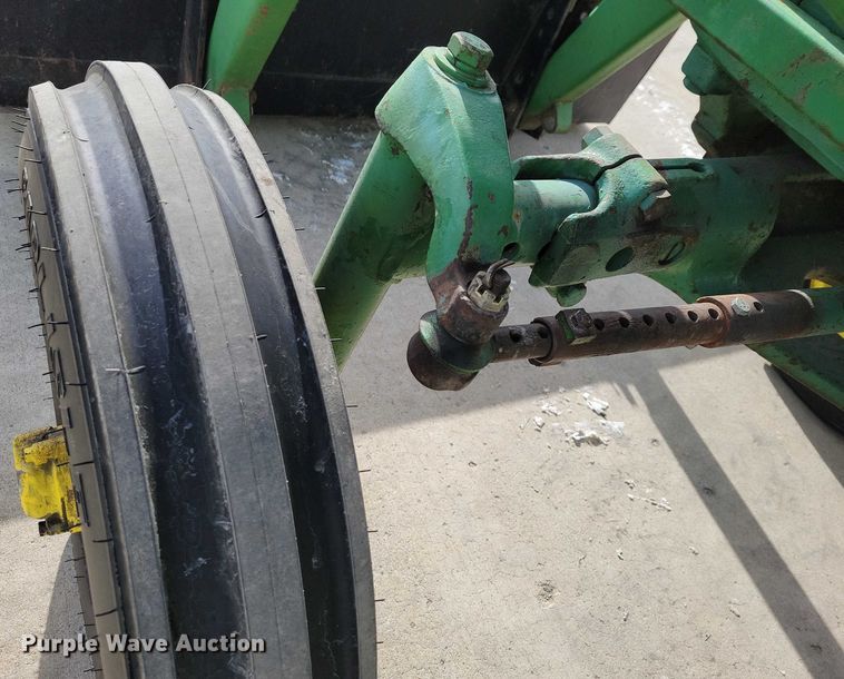 image for item NO9990 1966 John Deere 2510 tractor