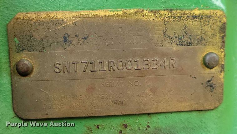 image for item NO9990 1966 John Deere 2510 tractor