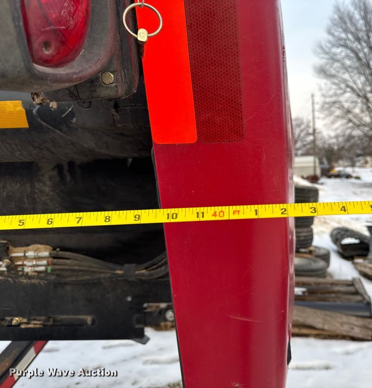 image for item YA1978 2014 MacDon FD75 flex draper head